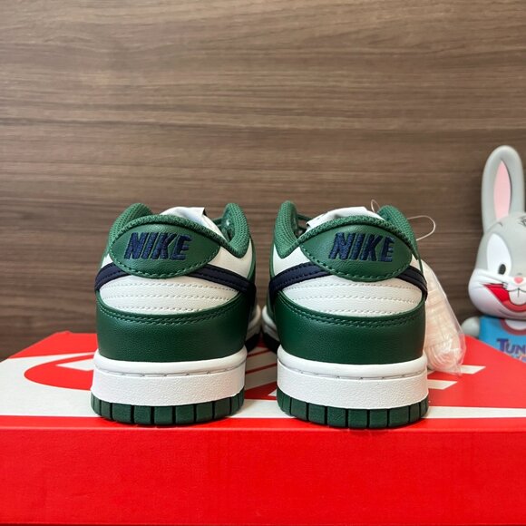 Nike Green and White Athletic Shoes - Picture 4 of 9